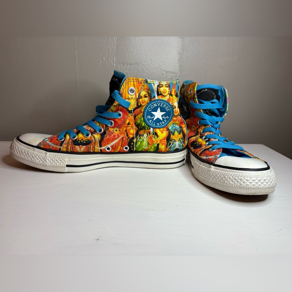 Rare pair of Jimi Hendrix high top converse - Picture 7 of 10